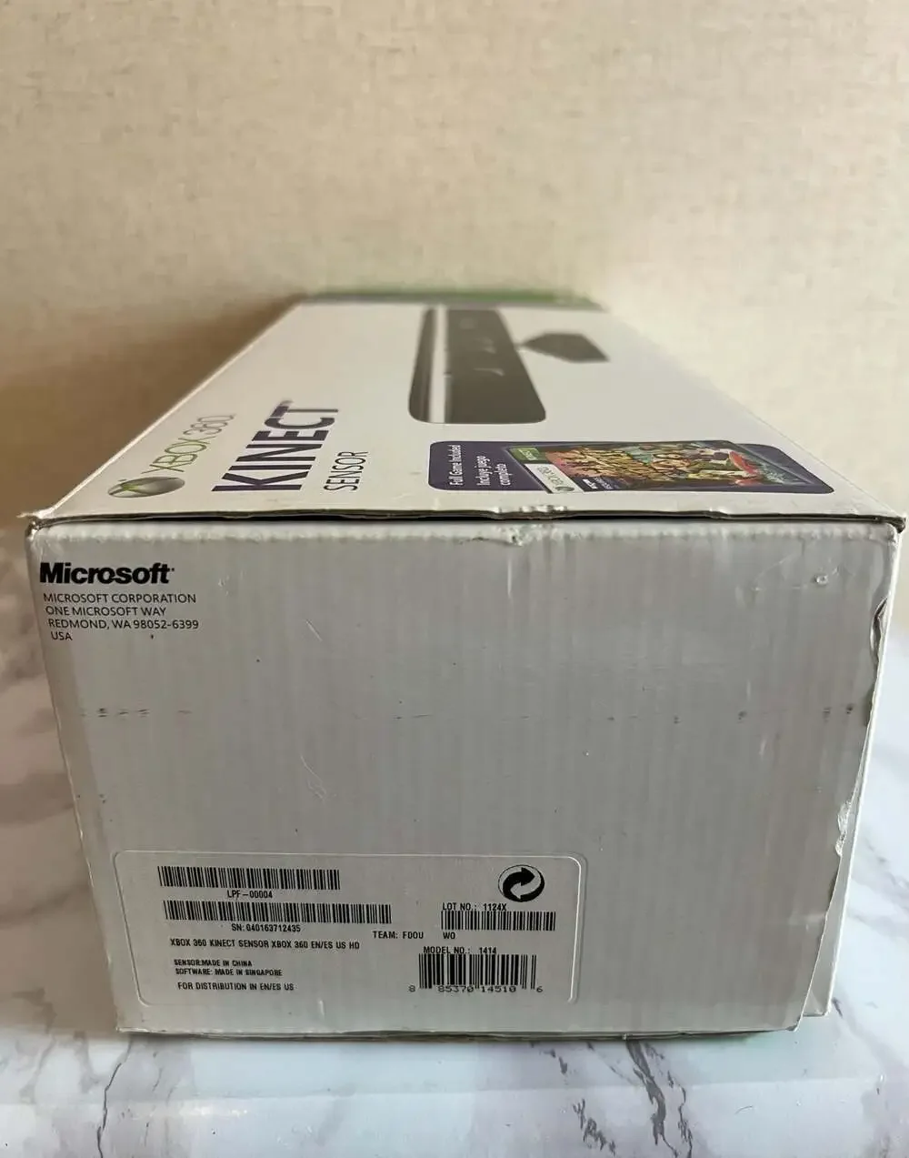 Microsoft Xbox 360 Kinect Sensor with Kinect Adventures Game